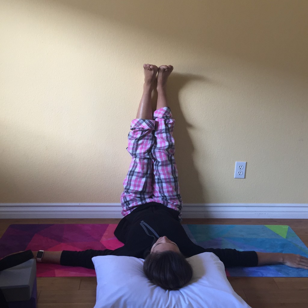 Easy Yoga Poses for Insomnia and Better Sleep